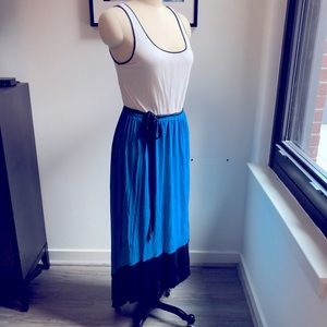 COLOR BLOCK HI-LO DRESS